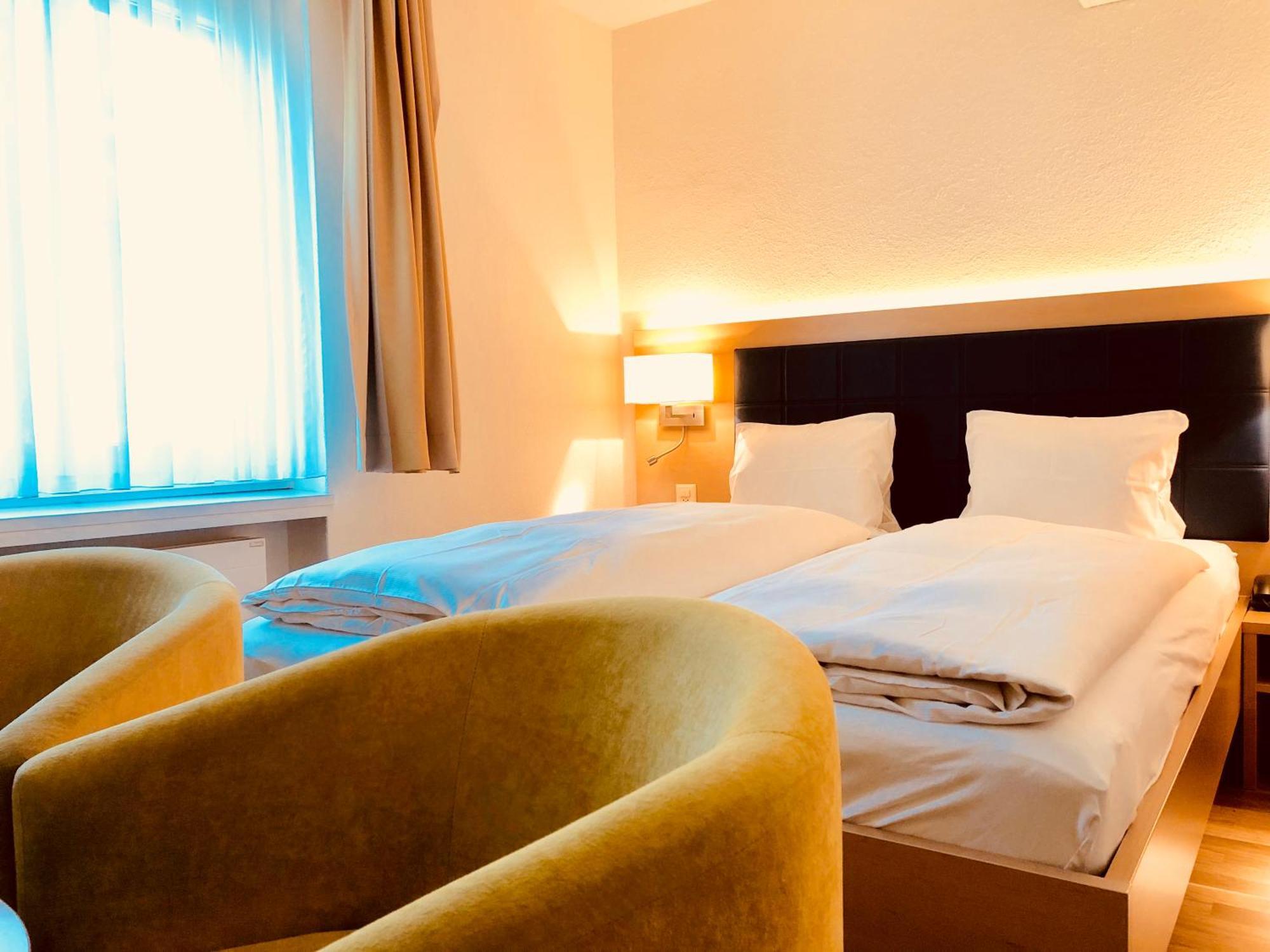 Hotel Felmis Self Check-In 霍尔夫 外观 照片
